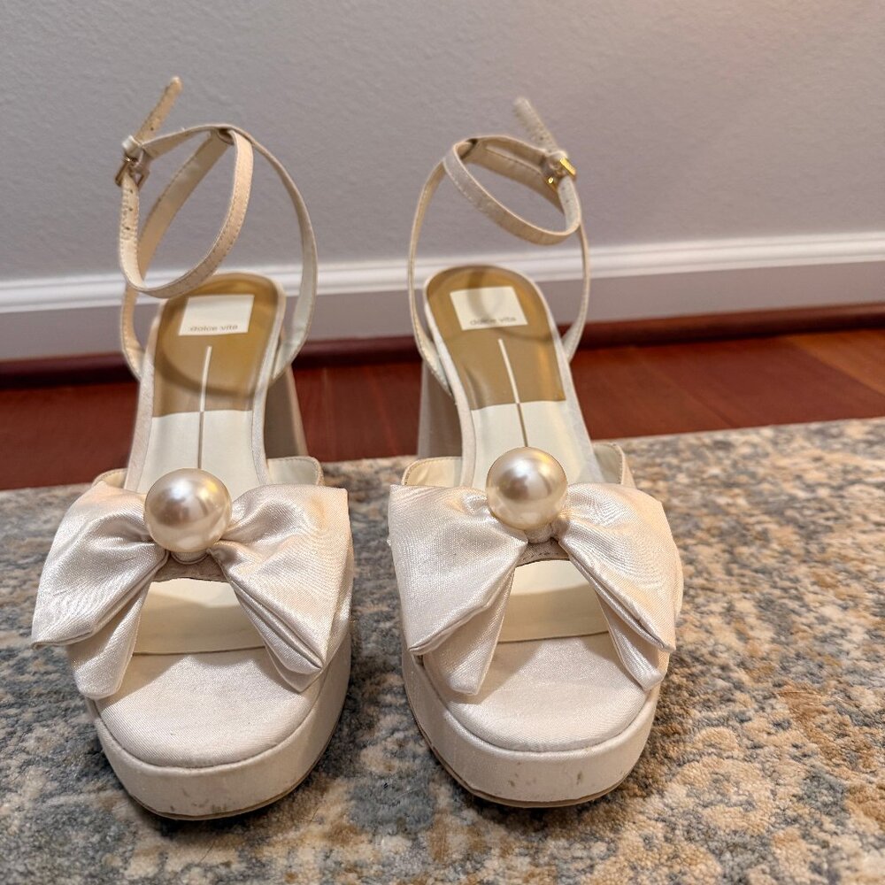 Dolce Vita Patton Platform Heels / 9.5